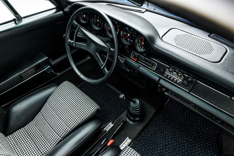 Porsche 911 S (F-Modell)