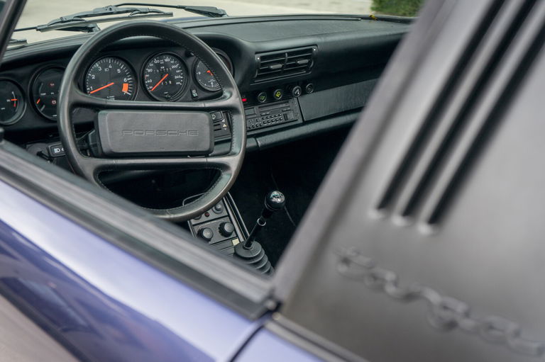 Porsche 911 Carrera 3.2