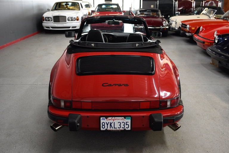 Porsche 911 Carrera 3.2 (US)