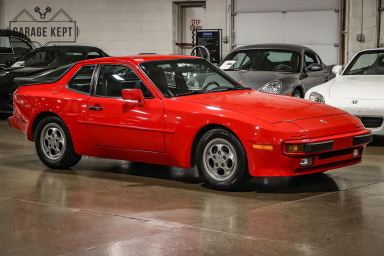 Porsche 944 Coupé