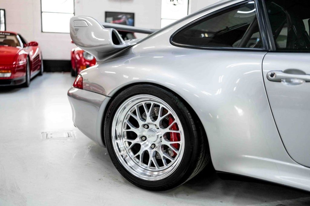 Porsche 993 Carrera 4S