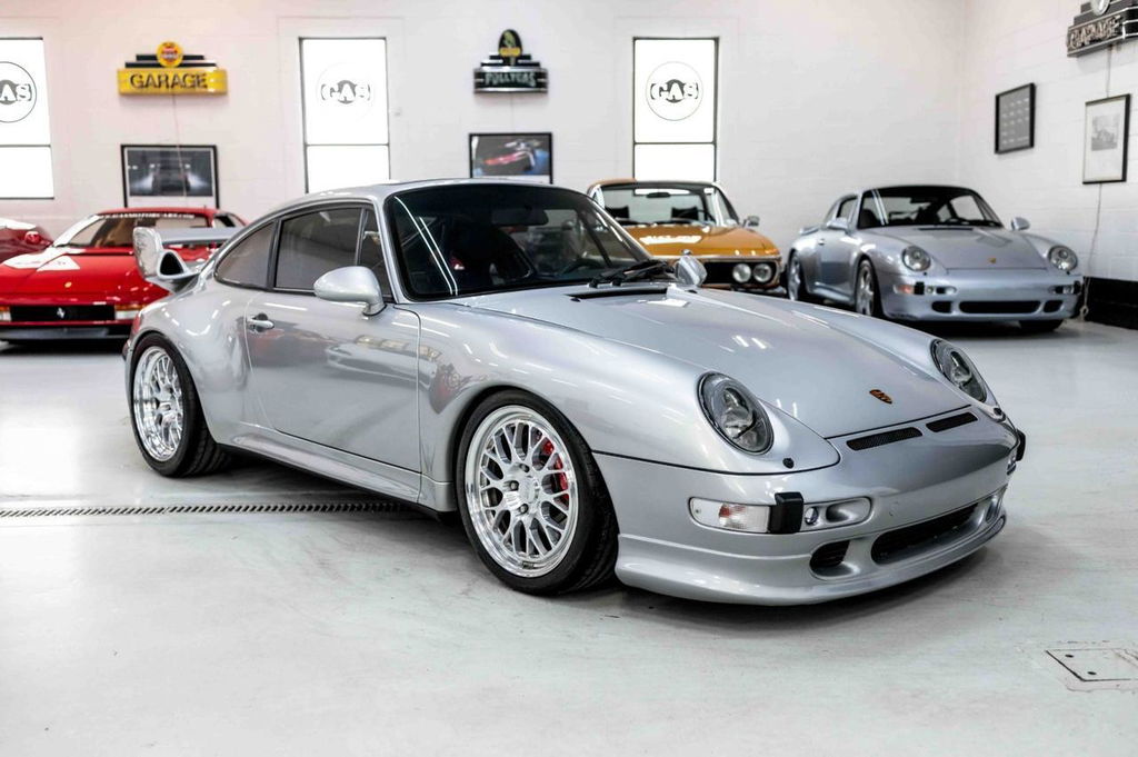 Porsche 993 Carrera 4S