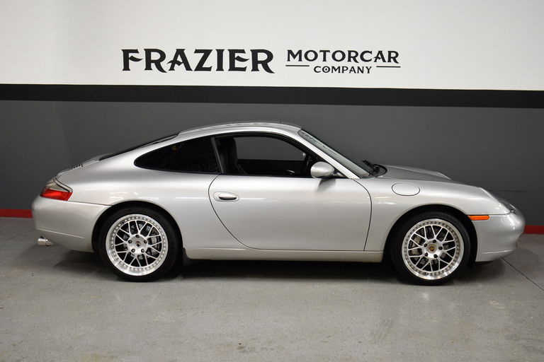 Porsche 996 Carrera 4