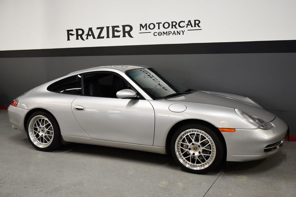 Porsche 996 Carrera 4