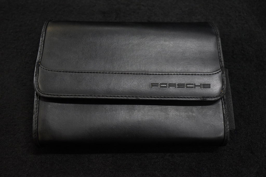 Porsche 996 Carrera 4