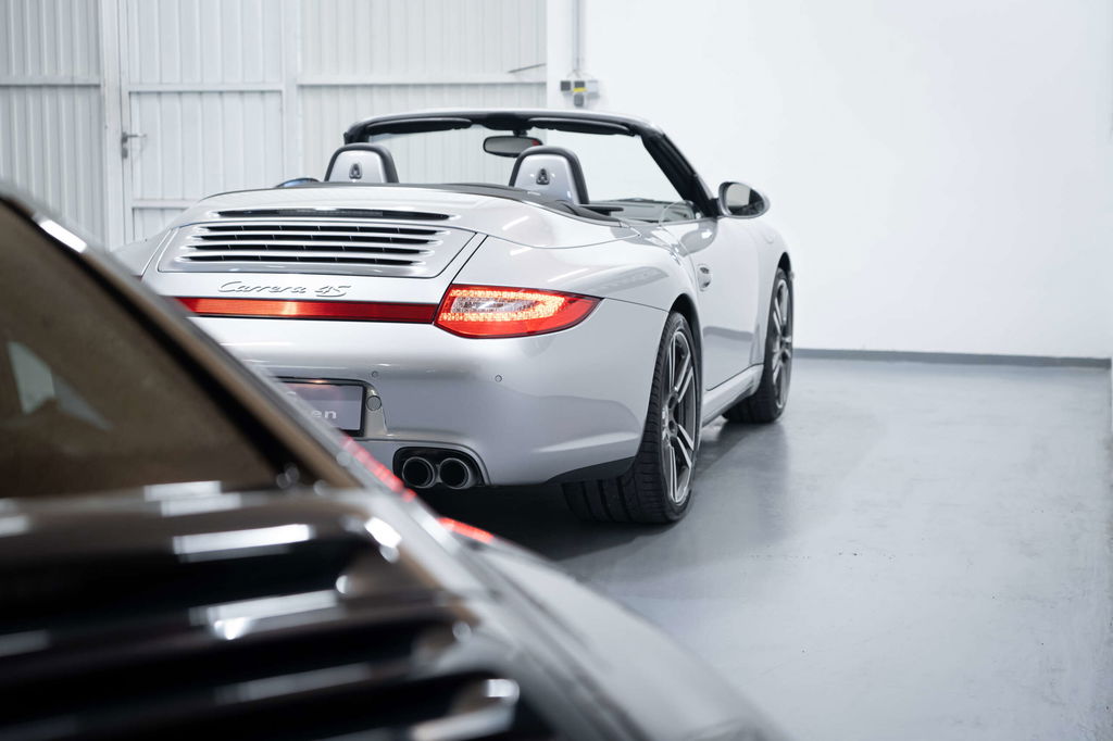 Porsche 997.2 Carrera 4S