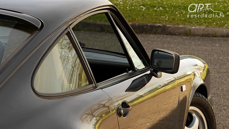 Porsche 964 Carrera 4