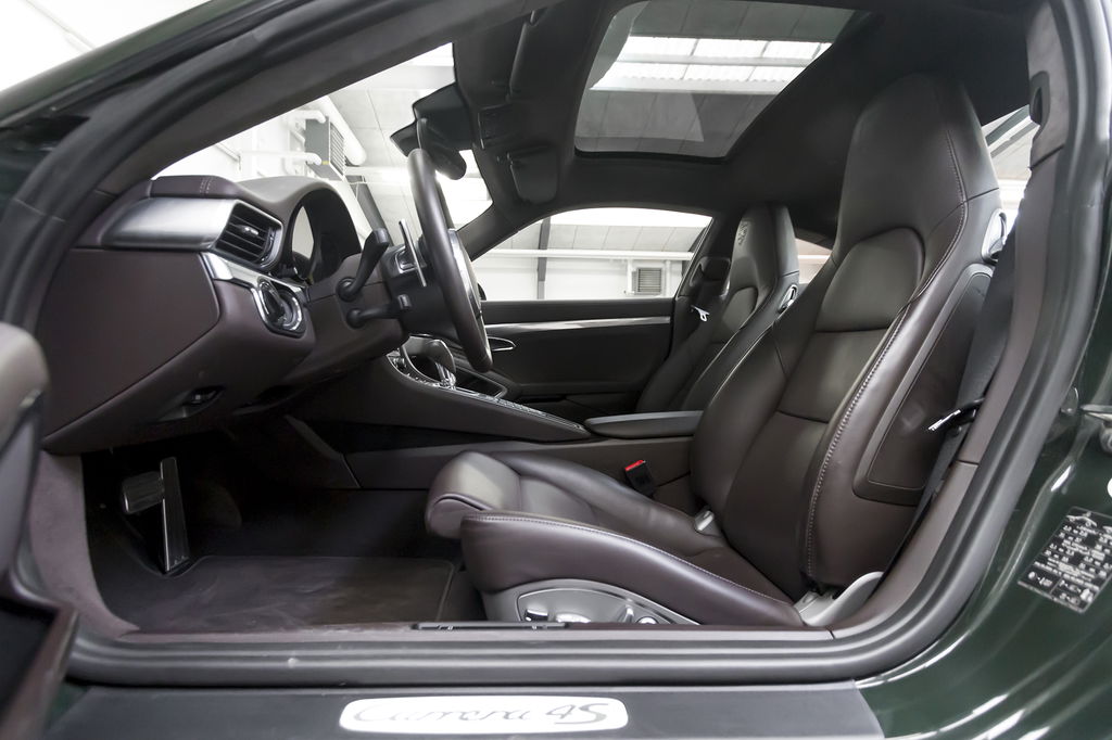 Porsche 991 Carrera 4S