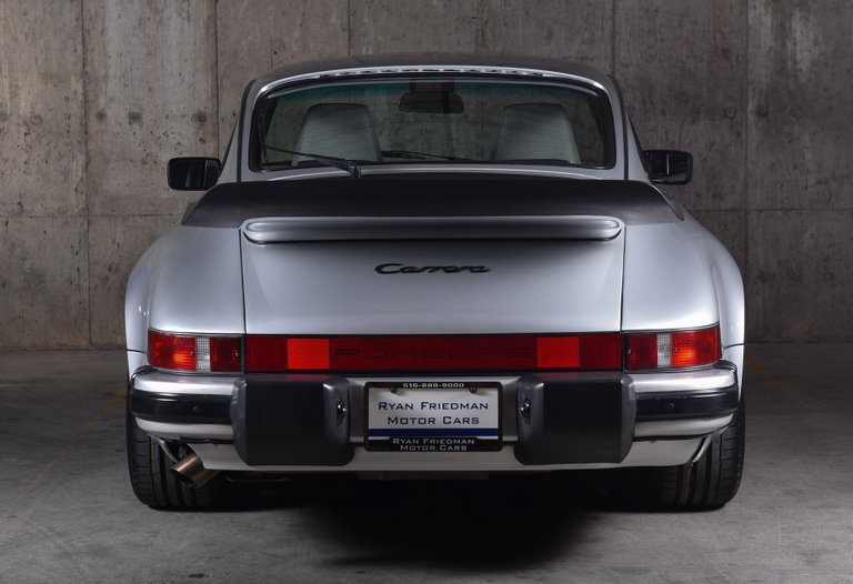 Porsche 911 Carrera 3.2 (US)