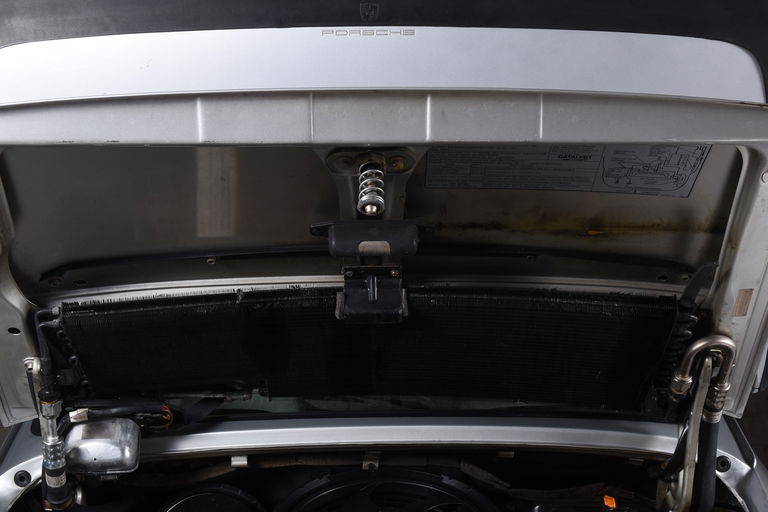 Porsche 911 Carrera 3.2 (US)