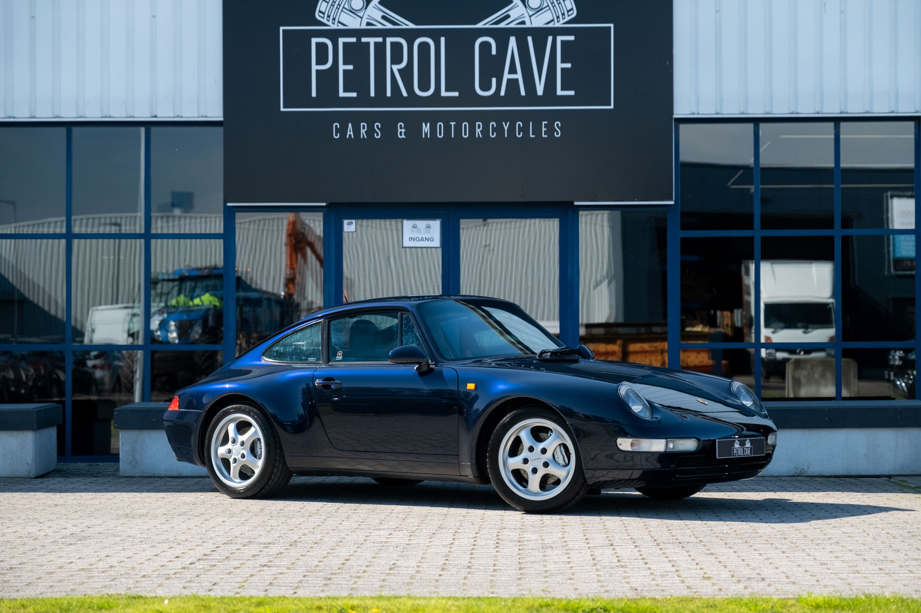 Porsche 993 Carrera 4