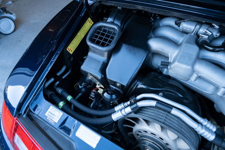Porsche 993 Carrera 4