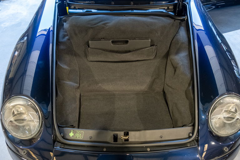 Porsche 993 Carrera 4