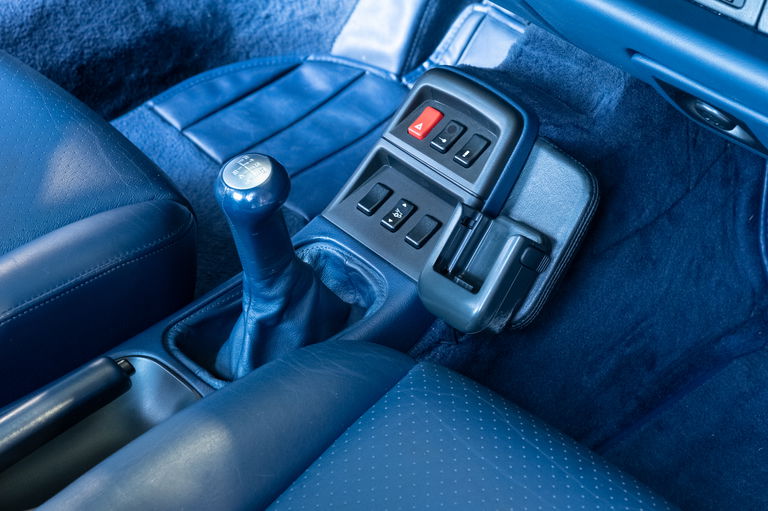 Porsche 993 Carrera 4