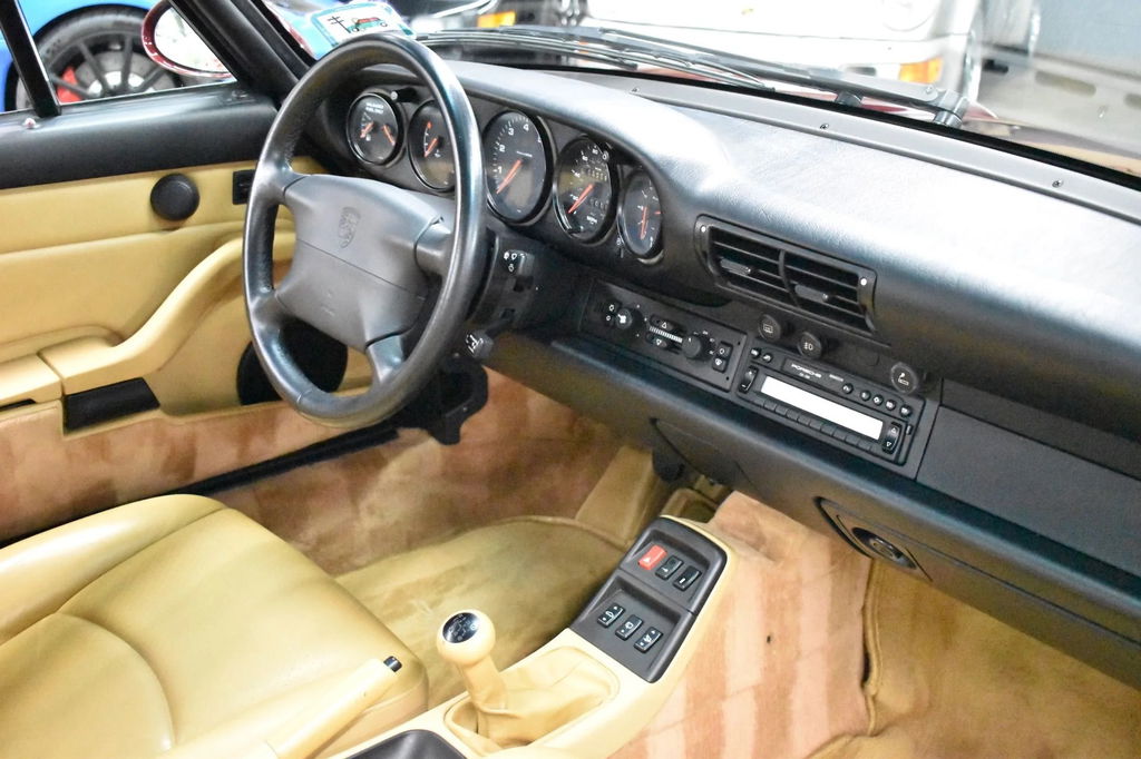 Porsche 993 Carrera