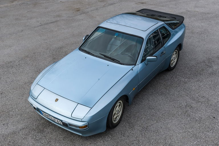 Porsche 944 Coupé