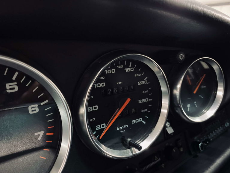 Porsche 964 Carrera 2