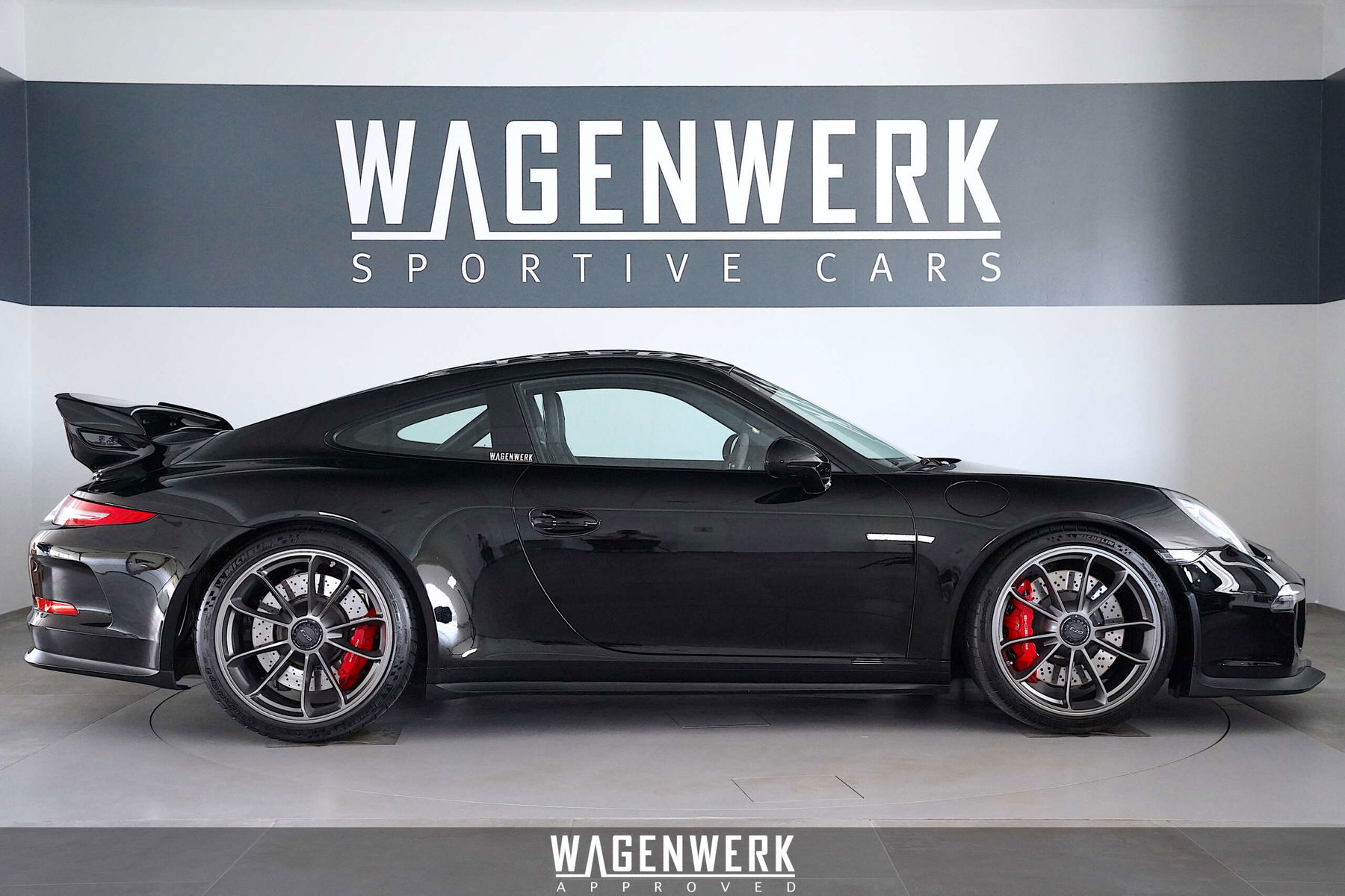 AUTOTart Porsche 911 GT3 RS1/12ブラック 1/12 AUTOart PORSCHE 911 (997) GT3 RS - BLACK WITH ORANGE