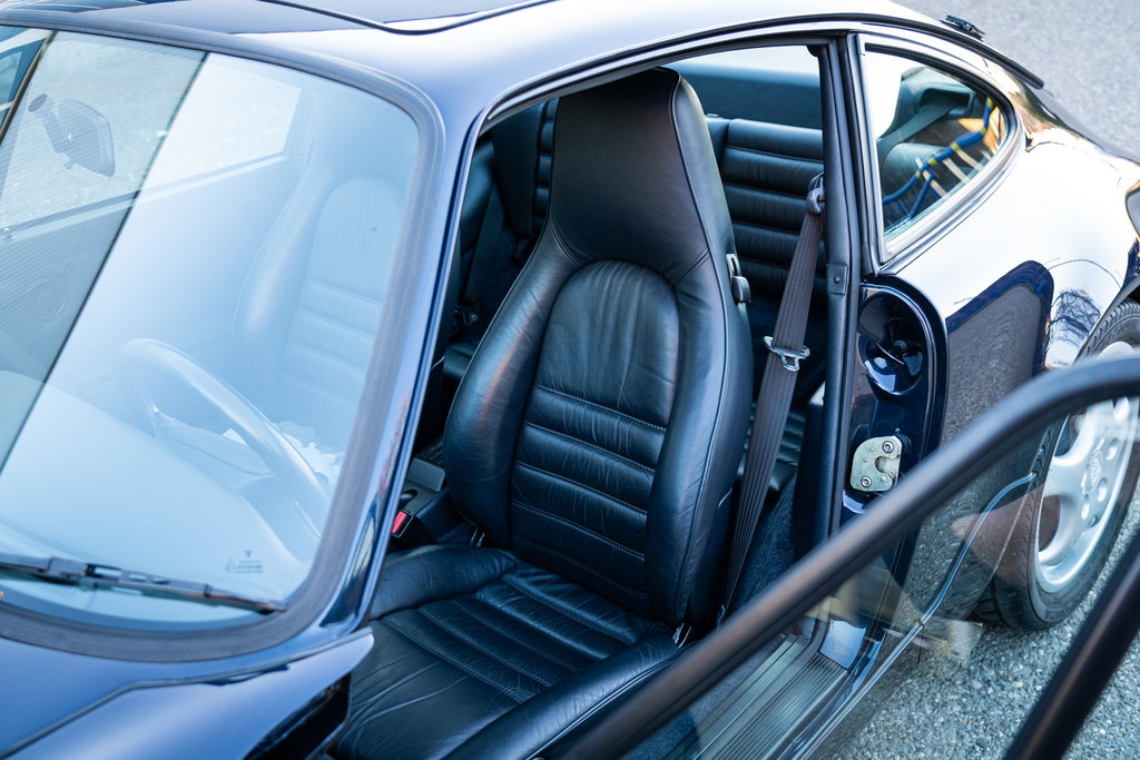 Porsche 964 Carrera 4