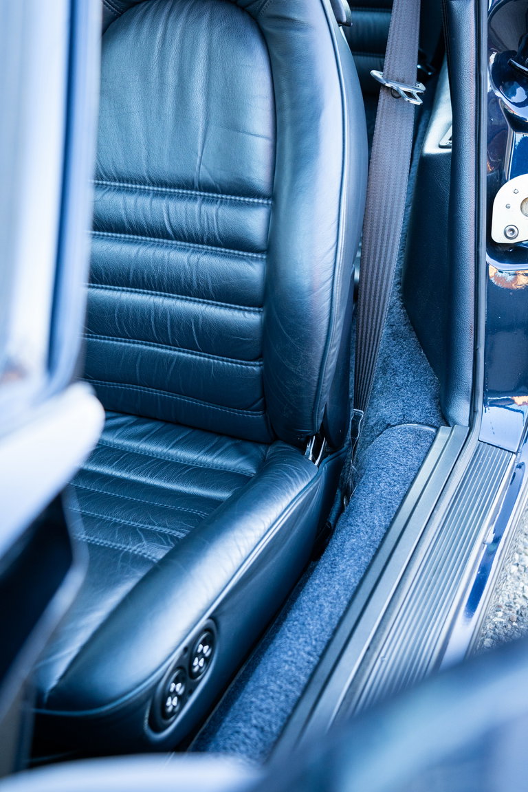 Porsche 964 Carrera 4