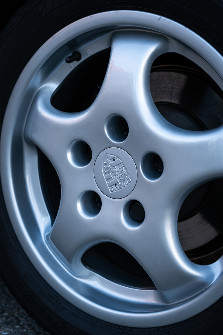 Porsche 964 Carrera 4