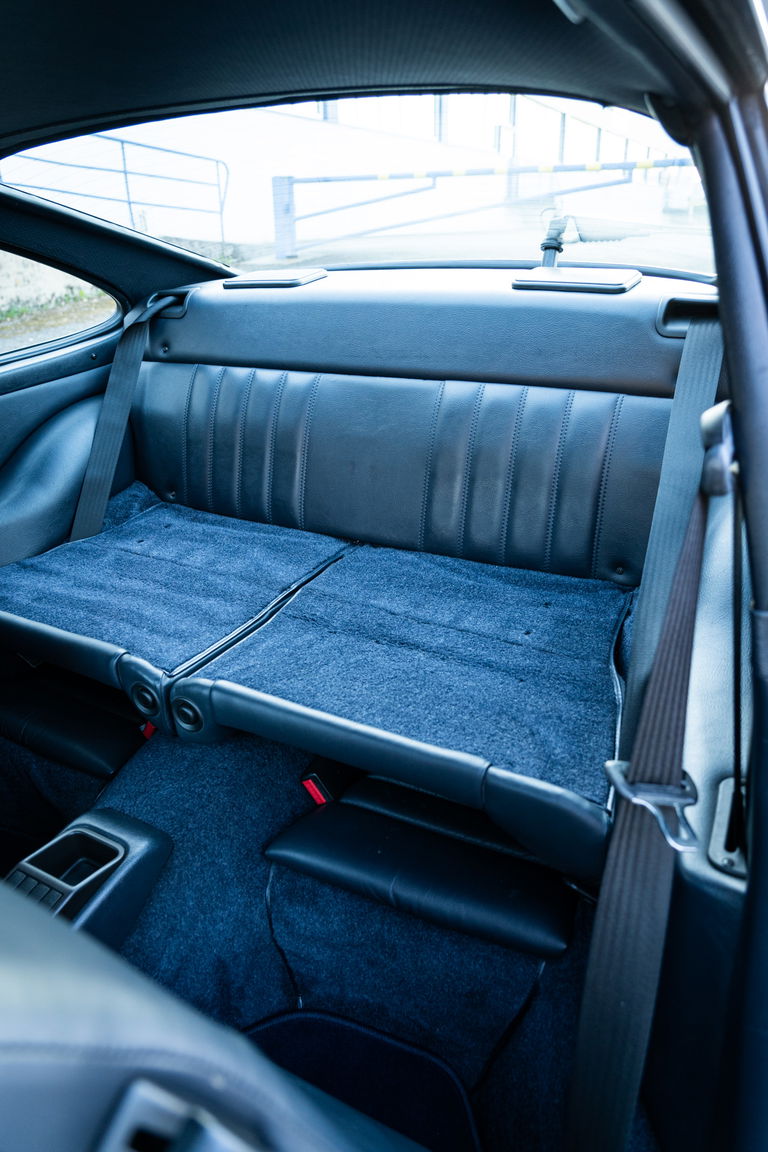 Porsche 964 Carrera 4