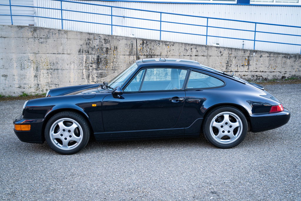 Porsche 964 Carrera 4