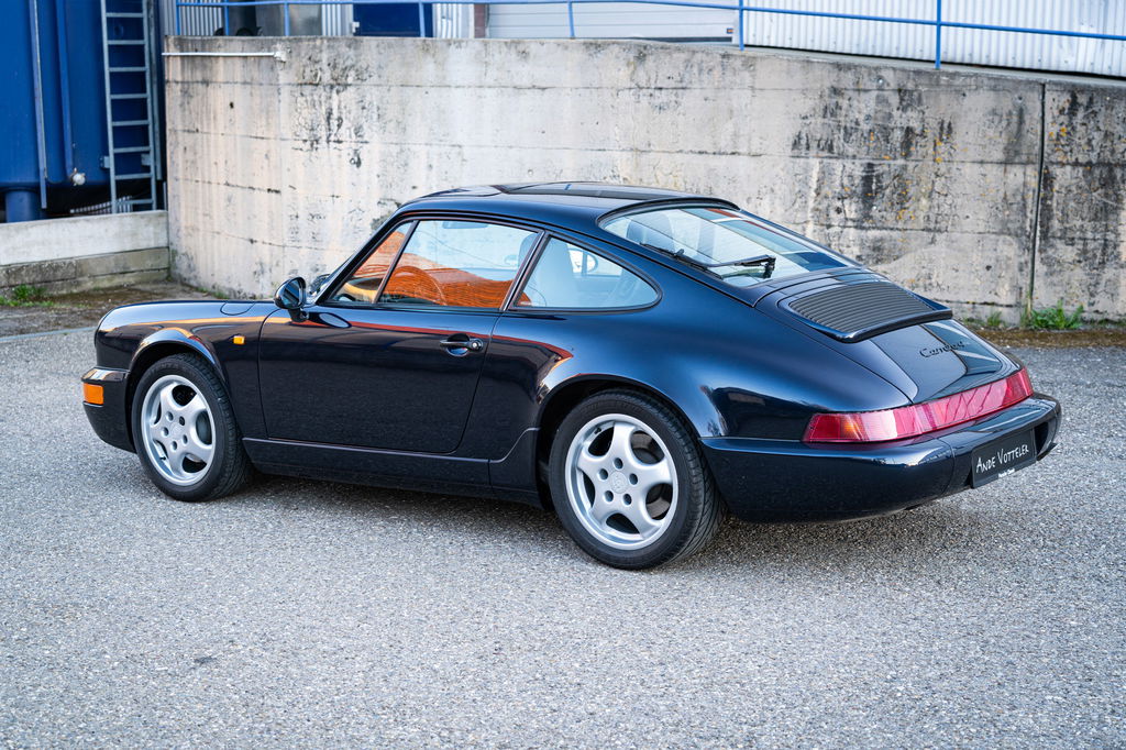 Porsche 964 Carrera 4