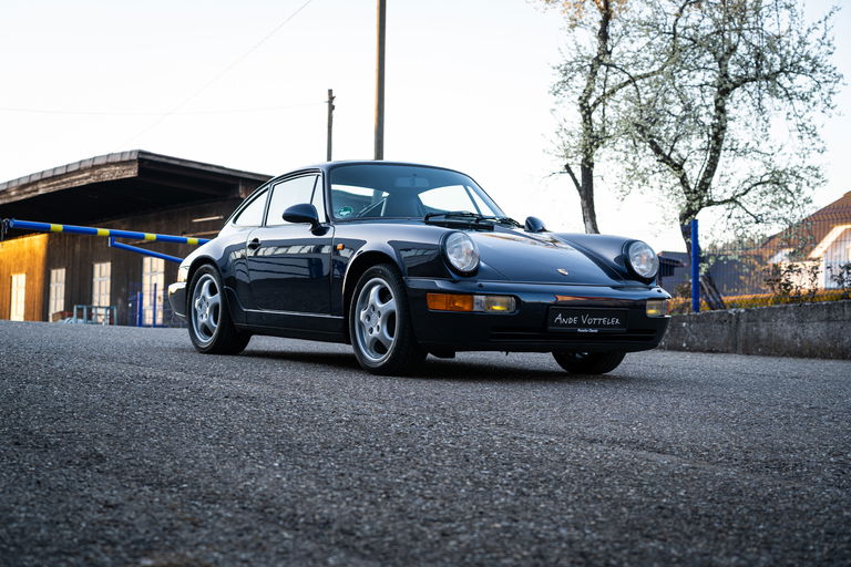 Porsche 964 Carrera 4