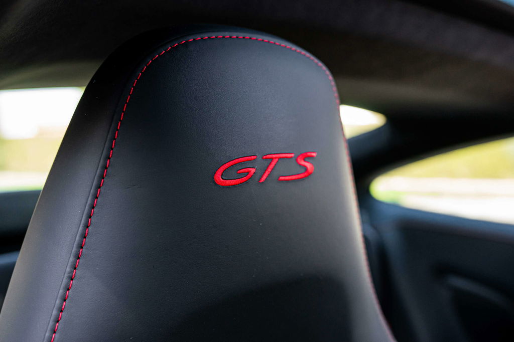 Porsche 991 Carrera GTS