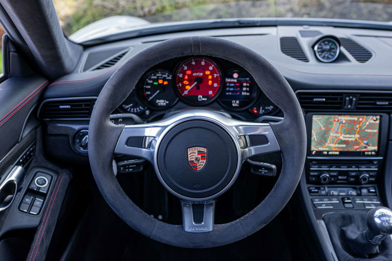 Porsche 991 Carrera GTS