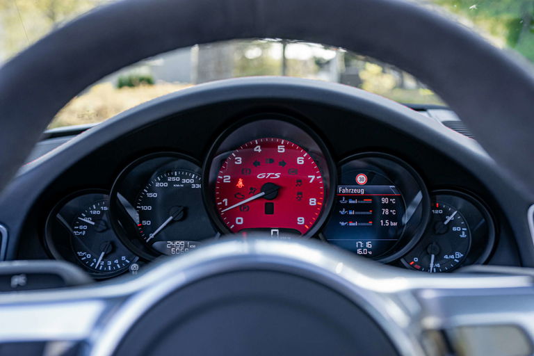Porsche 991 Carrera GTS