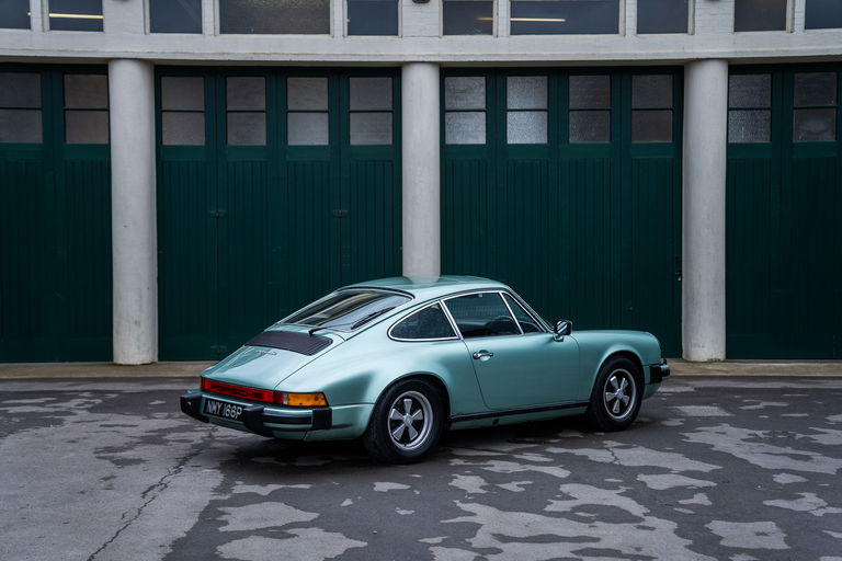 Porsche 911 Carrera 3,0