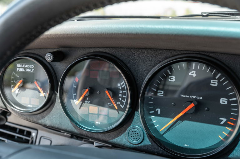 Porsche 964 Carrera 2