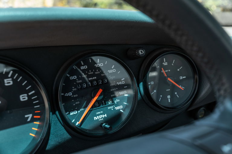 Porsche 964 Carrera 2