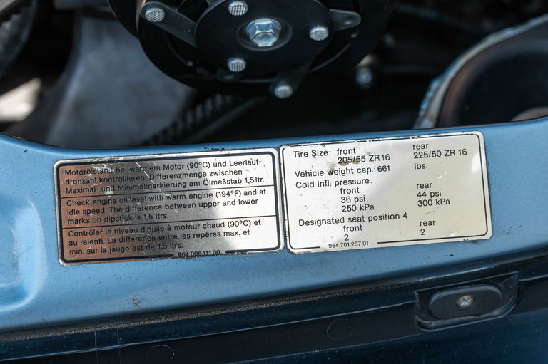 Porsche 964 Carrera 2