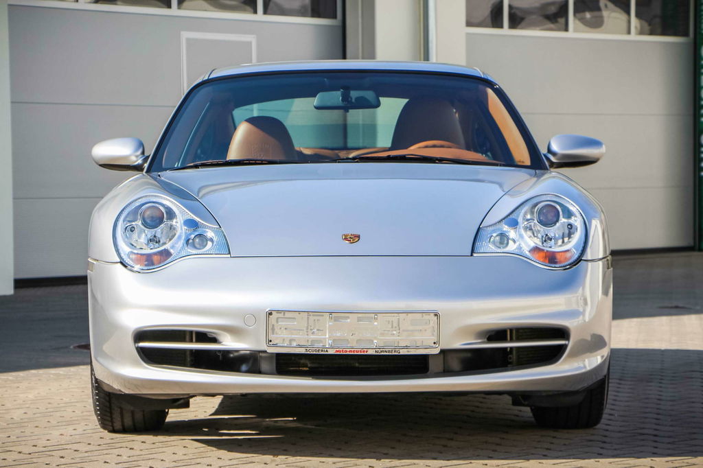 Porsche 996 Carrera
