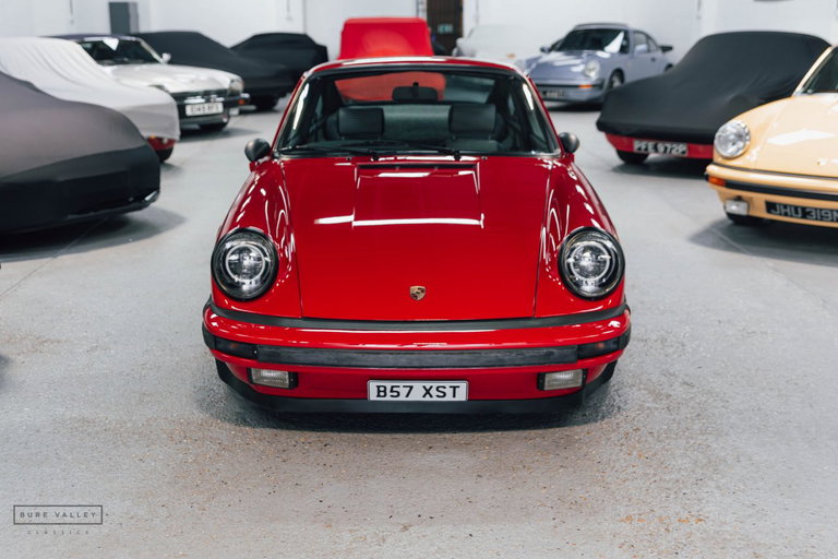 Porsche 911 Carrera 3.2