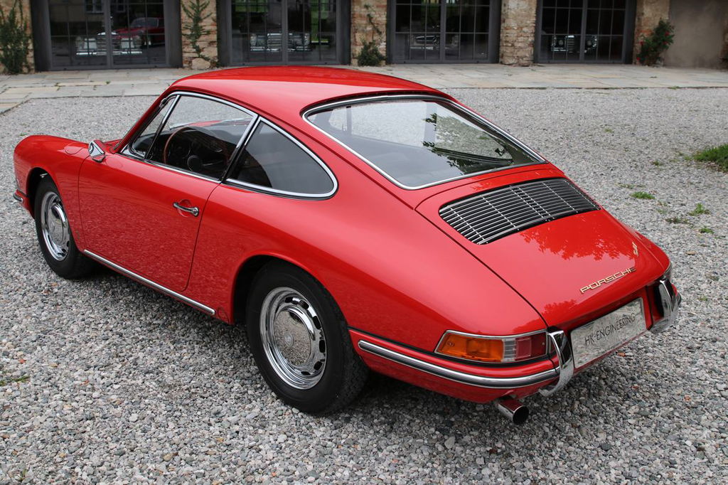 Porsche 911 (F-Modell)