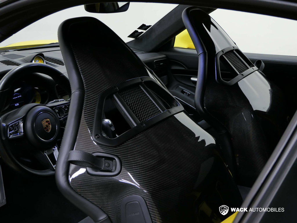 Porsche 991.2 Carrera GTS