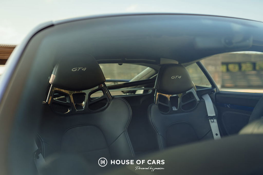 Porsche 718 Cayman GT4