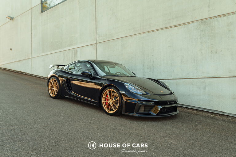 Porsche 718 Cayman GT4