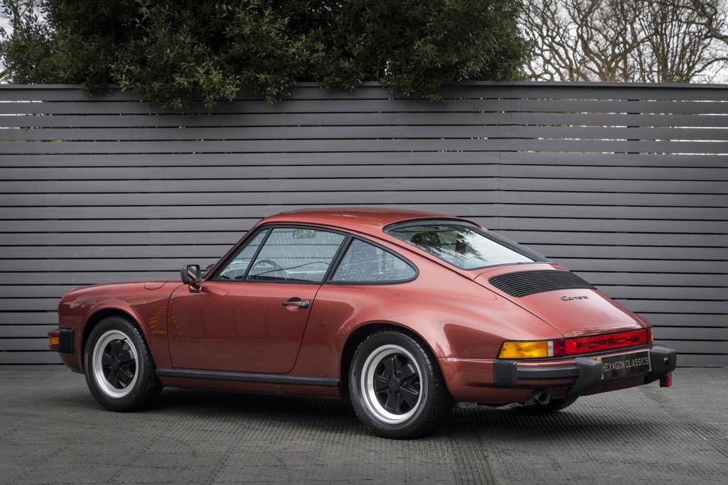 Porsche 911 Carrera 3.2 (US)