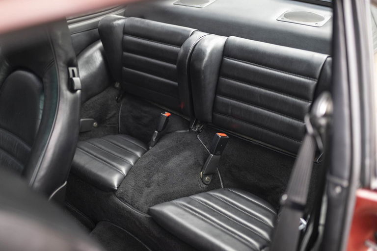 Porsche 911 Carrera 3.2 (US)