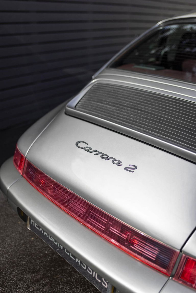 Porsche 964 Carrera 2