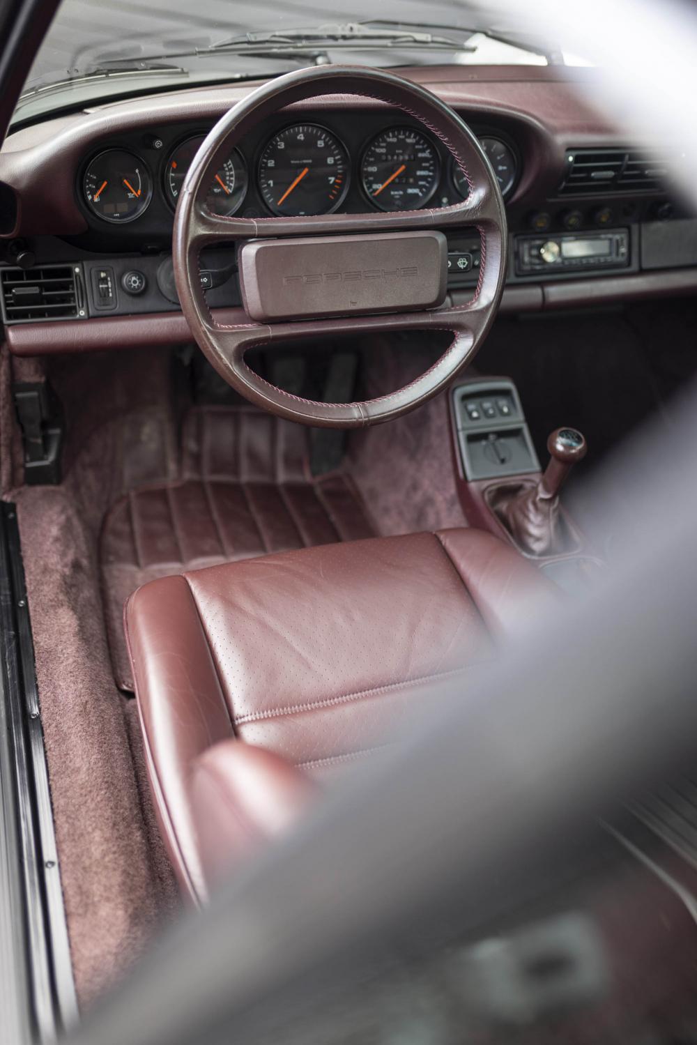 Porsche 964 Carrera 2