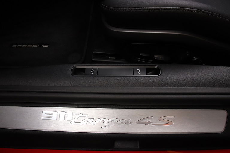 Porsche 992 Targa 4S