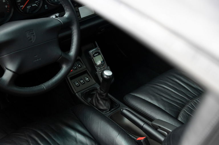 Porsche 993 Carrera 4S