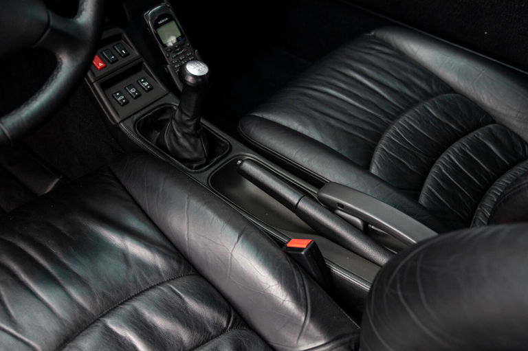 Porsche 993 Carrera 4S