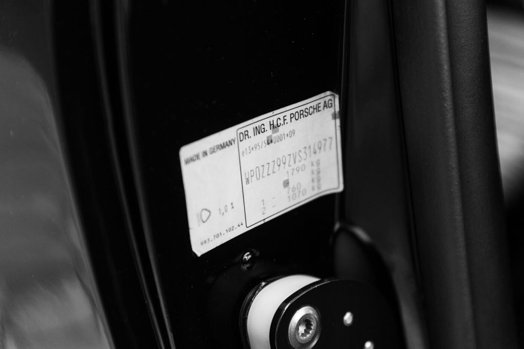 Porsche 993 Carrera 4S